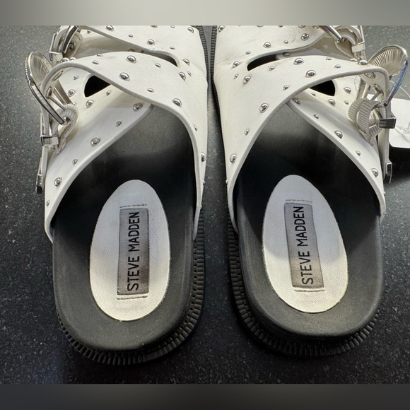 Steve Madden Connely Buckle Slide Sandal White Womens Sz 7.5 - Picture 8 of 11